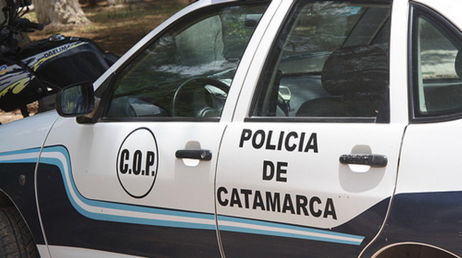 movil-policia-catamarca