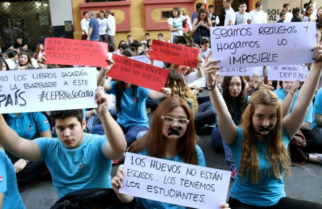 PARAGUAY-EDUCACION