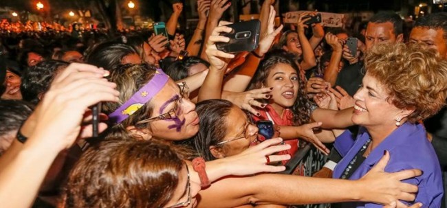 Rio de Janeiro - RJ, 02/06/2016. Presidenta Dilma Rousseff durante Ato Mulheres pela Democracia contra o Golpe. Foto: Roberto Stuckert Filho/PR