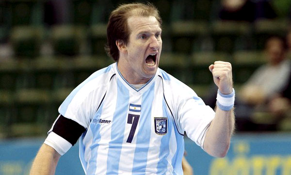 Andres Kogovsek of Argentina celebrates a goal against South Korea during their Group D match at the Men's Handball World Championship in Gothenburg January 14, 2011.     REUTERS/Umit Bektas (SWEDEN  - Tags: SPORT HANDBALL)