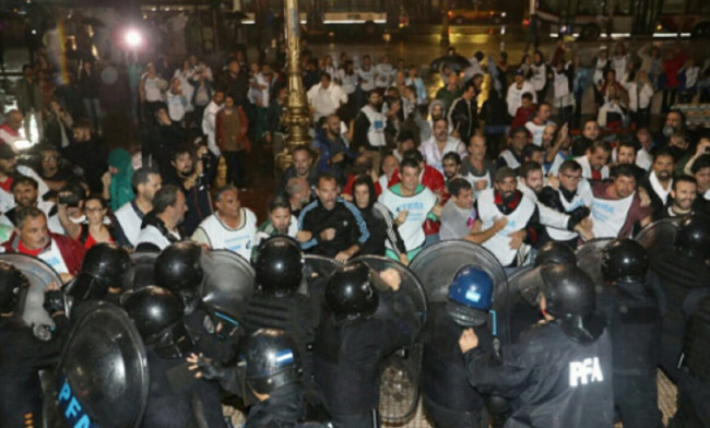 docentes-policia